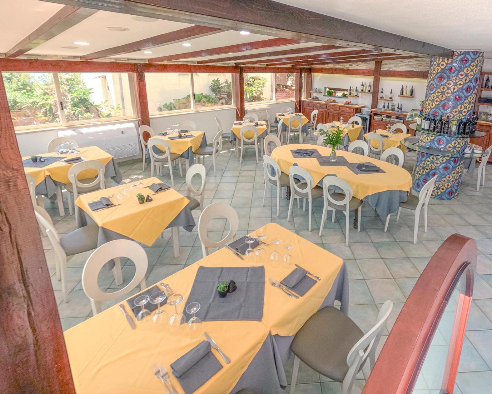 Hotel La Playa 칼라고노네 외부 사진